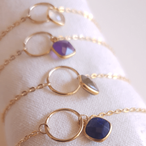 Bracelet chaîne plaqué or pierre naturelle sertie et anneau ARIA Bracelet chaîne plaqué or pierre naturelle sertie et anneau ARIA