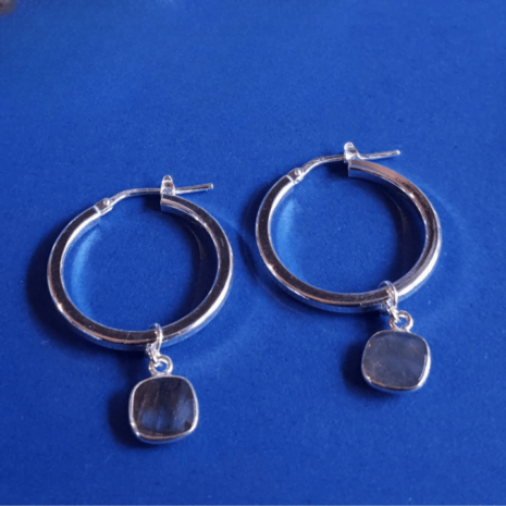 Boucles d’oreilles créoles argent et pierre naturelle GILIA Boucles d’oreilles créoles argent et pierre naturelle GILIA