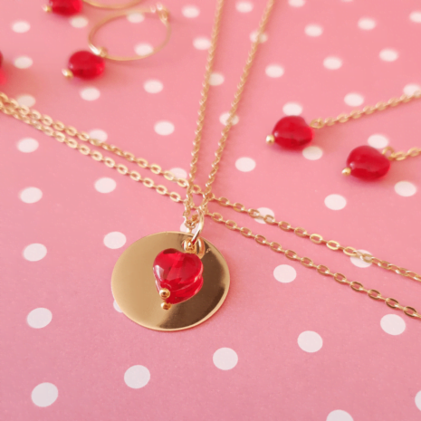 Collier chaîne pendentif rond et cœur de verre TIARA Collier chaîne pendentif rond et cœur de verre TIARA